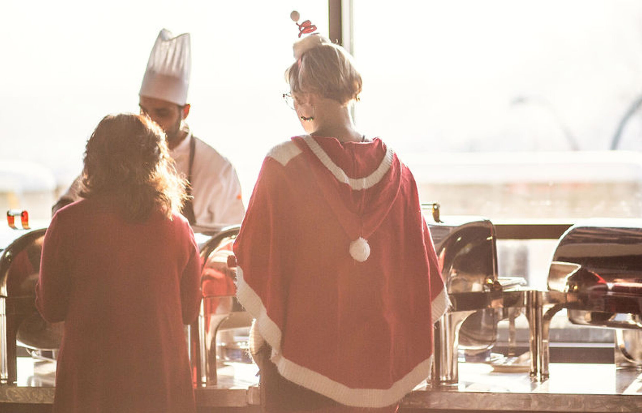 Carousel-2025-santas-breakfast7